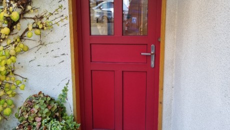 Porte d'entrée avec capot Alu