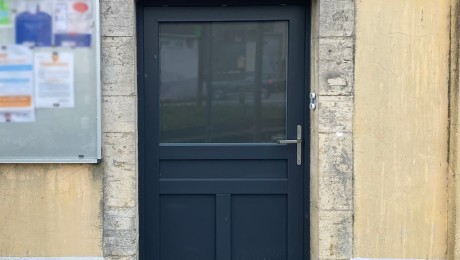 Remplacement d'une porte d'entrée
